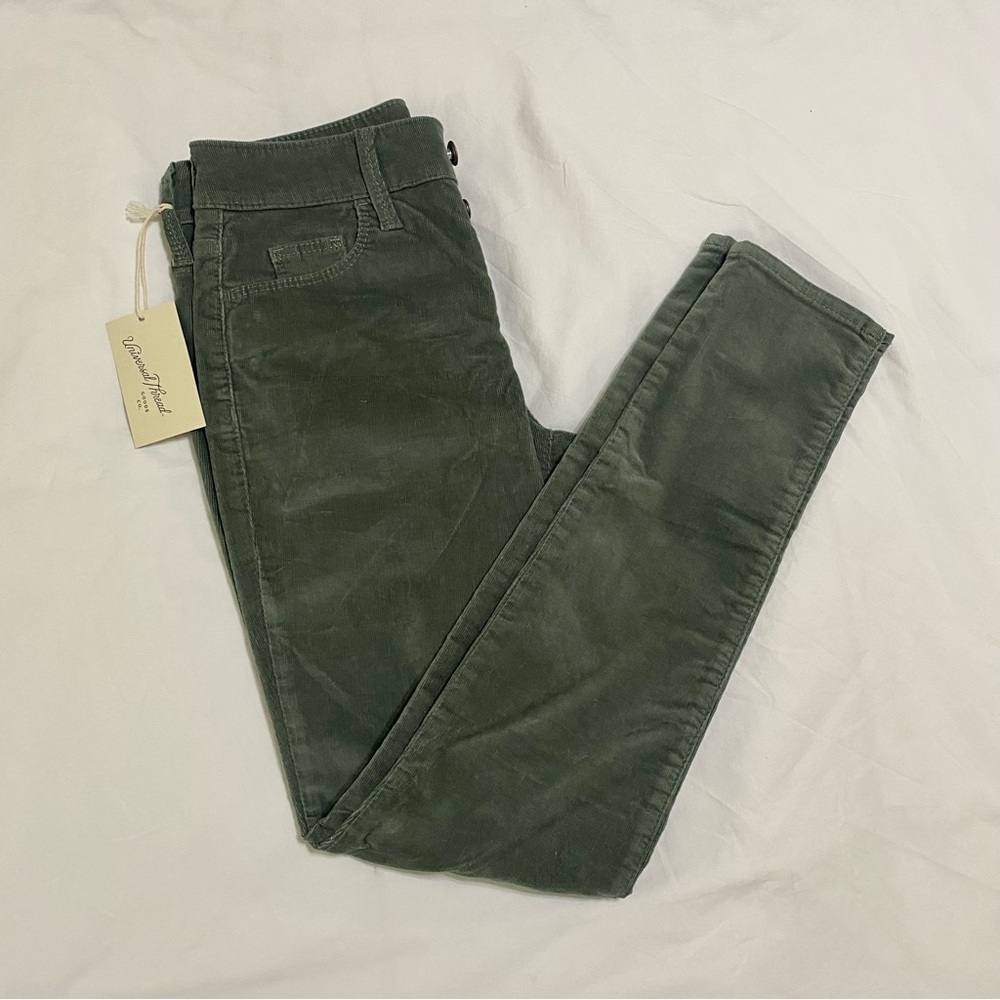 Universal Thread Goods Co. Green Corduroy High Rise Skinny Green Pants - Picture 4 of 13